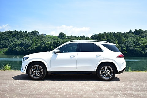 【GLE 400 d 4MATIC Sports】の愛犬旅適正度に中村が迫る！